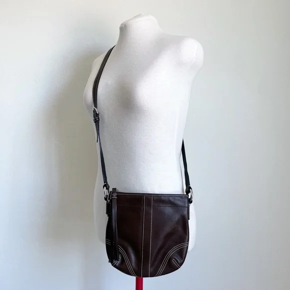 SOLD Coach Brown Leather Crossbody Tassel Zip Purse - Picture 2 of 9